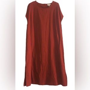 Refinity City Chic Dress w/Pockets & button detail back - size XL